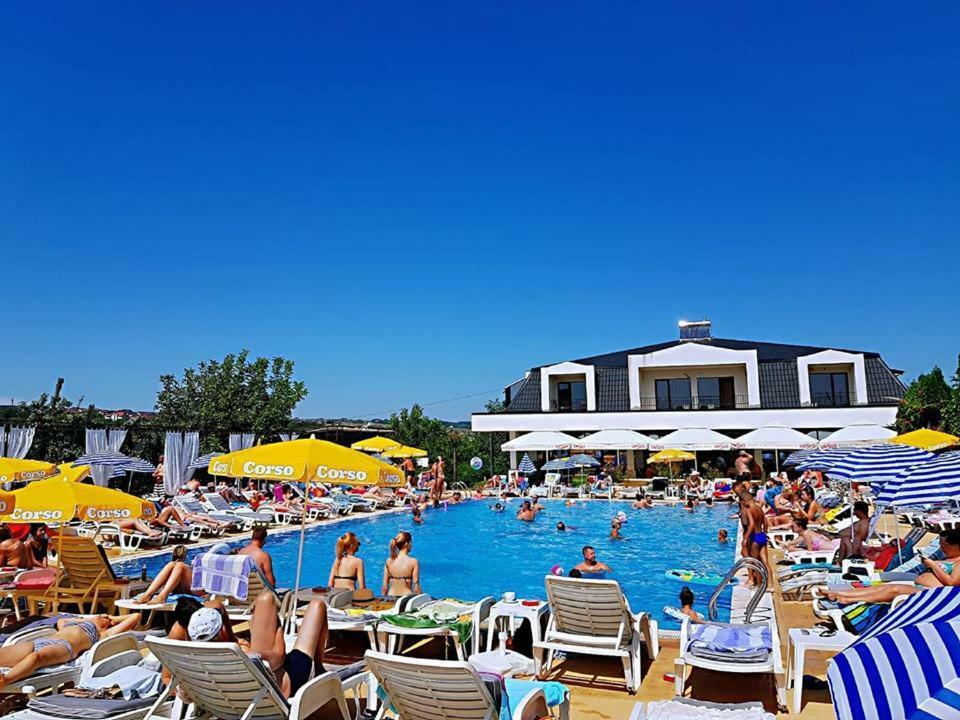 Complex Eos Ξενοδοχείο Valea Lupului  Εξωτερικό φωτογραφία